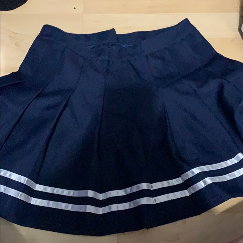 Pleated skirt blue